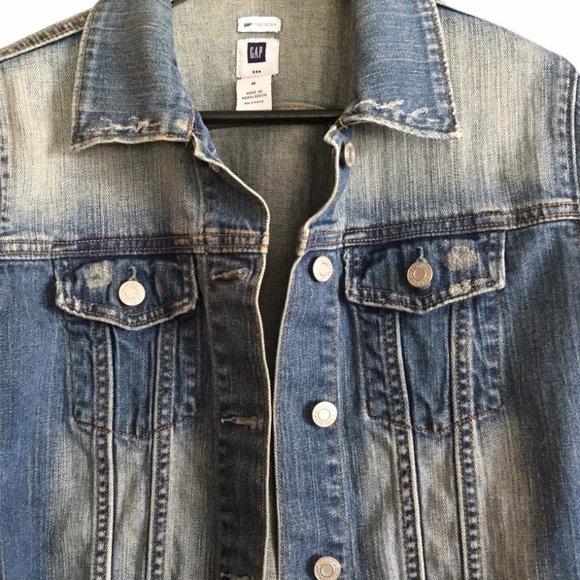 Gap Distressed Denim Medium Jean Jacket - Picture 2 of 6